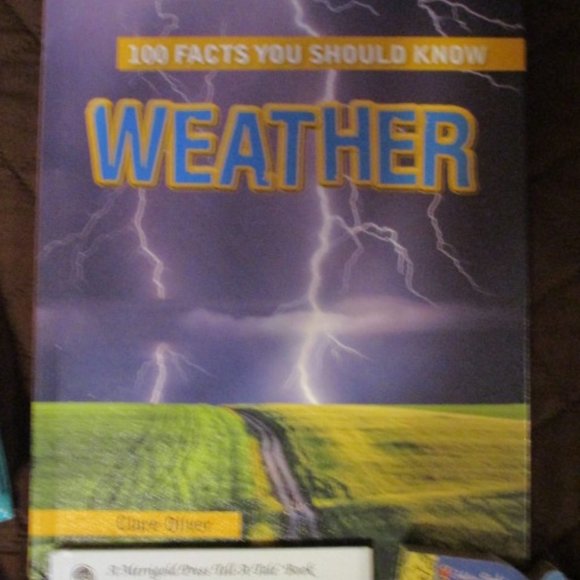 Bundle 3 for $15 - Bundle of 5 Children's books, new or like new - Picture 3 of 5